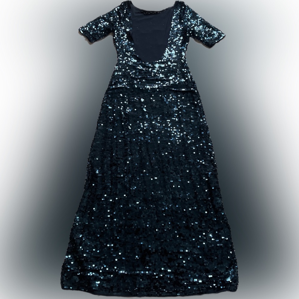 BCBGMaxAzria king blue sequence evening gown